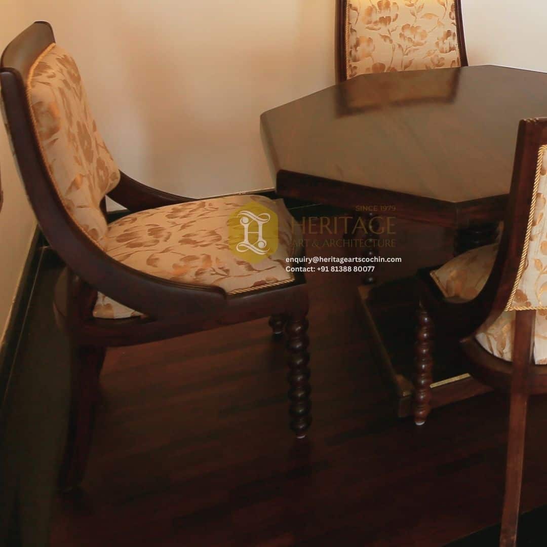 Octa d’Or Dining Set - Image 5